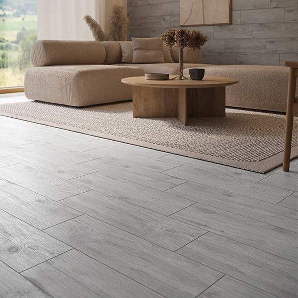 Плитка BRANTWOOD LIGHT GREY 18.5*59.8